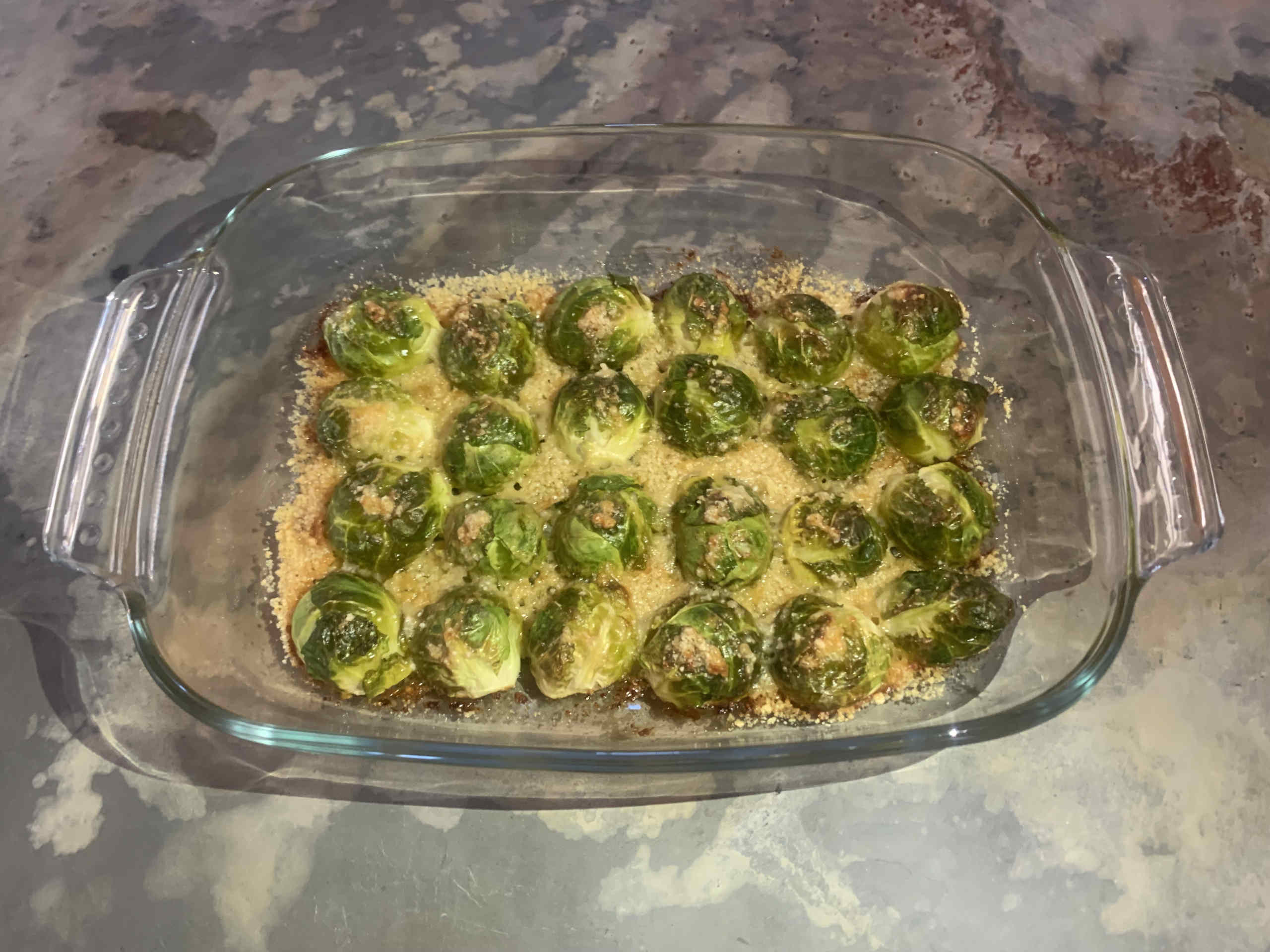 Brussels sprouts with parmesan from the oven