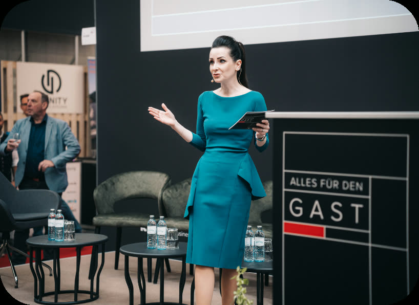 Alexandra Gorsche moderiert auf der Fachmesse Alles für den Gast