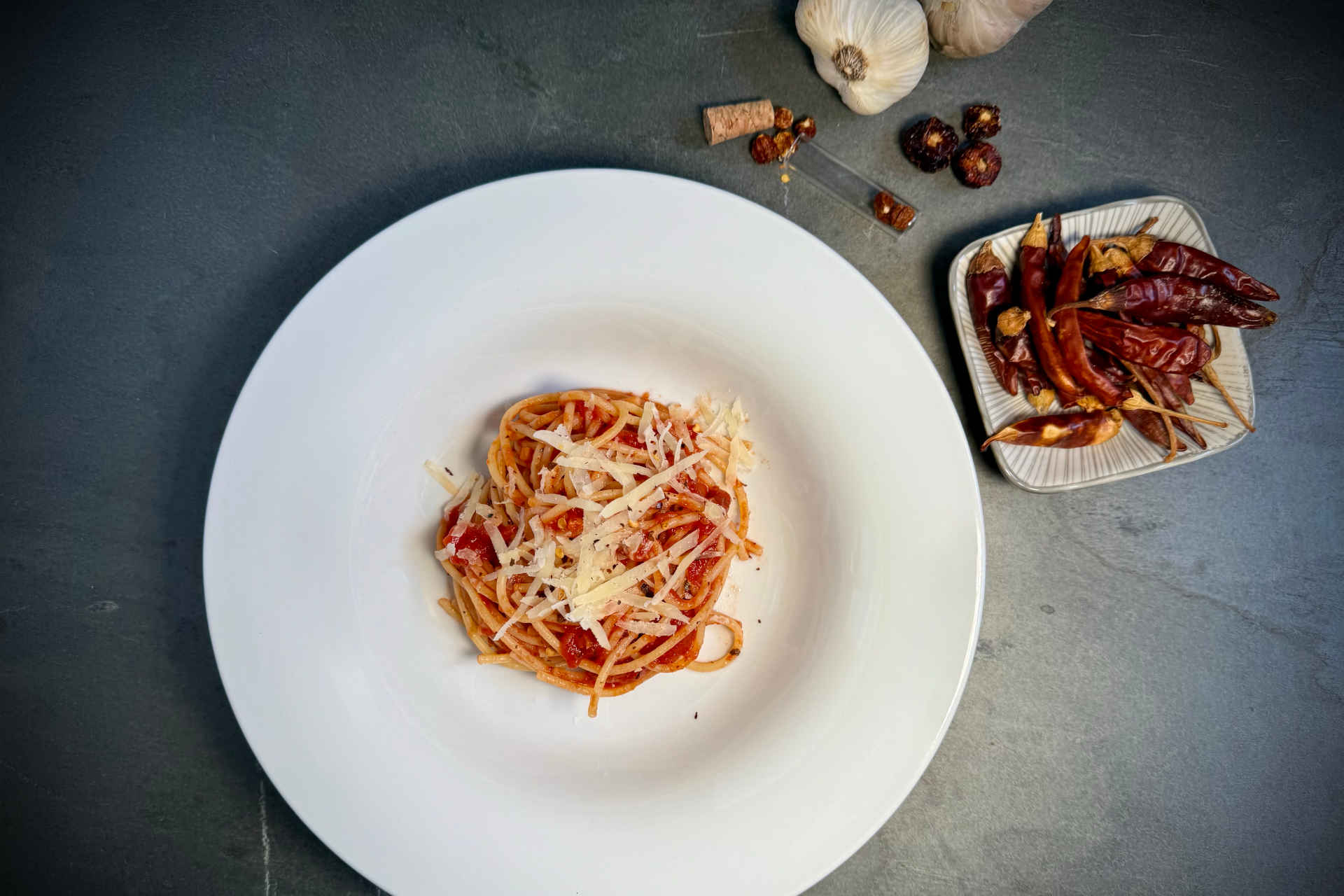 Römischer Klassiker mit feurigem Twist: Spaghetti all’Arrabbiata