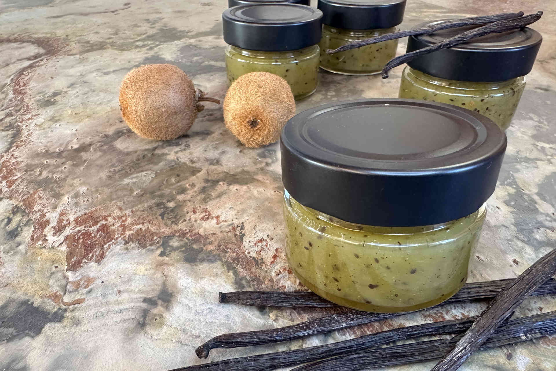 Fruchtig-exotischer Genuss: Kiwi-Marmelade mit Birnen und Vanille – Bild 3