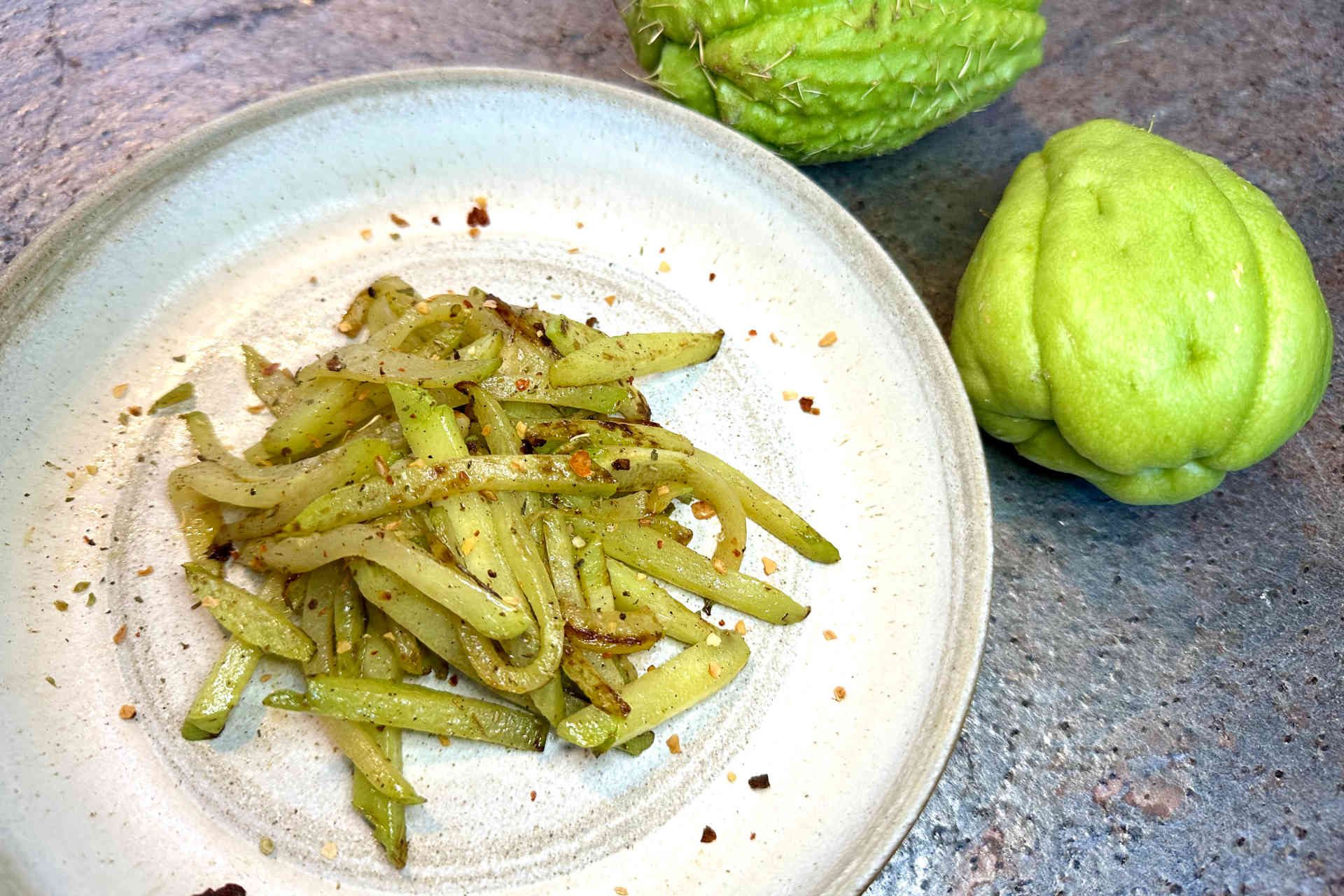 Chayote – Die exotische Gemüsebirne – Bild 1