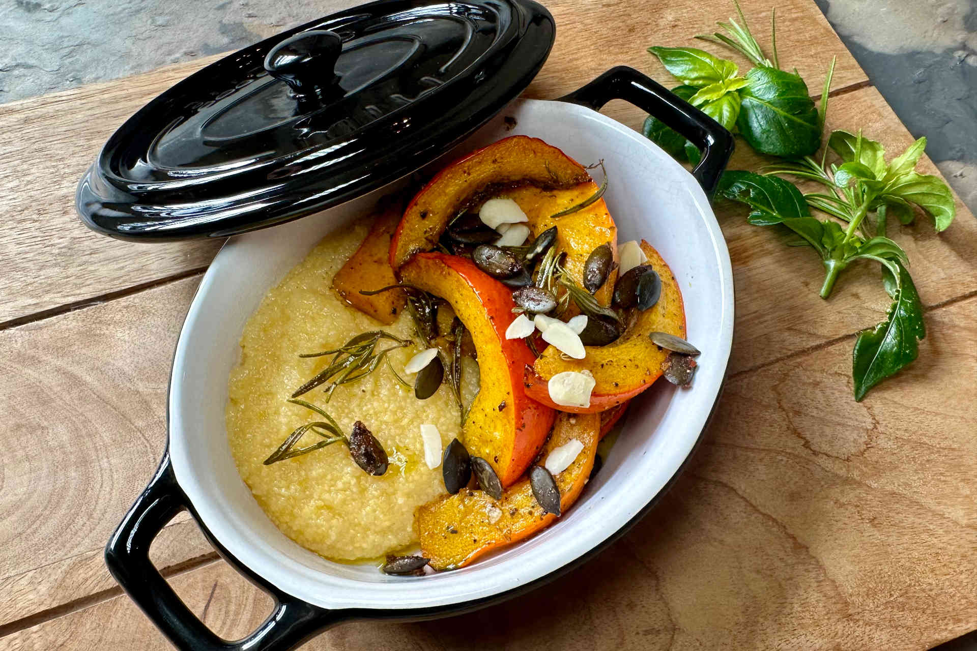 Oven-roasted Hokkaido pumpkin with creamy polenta