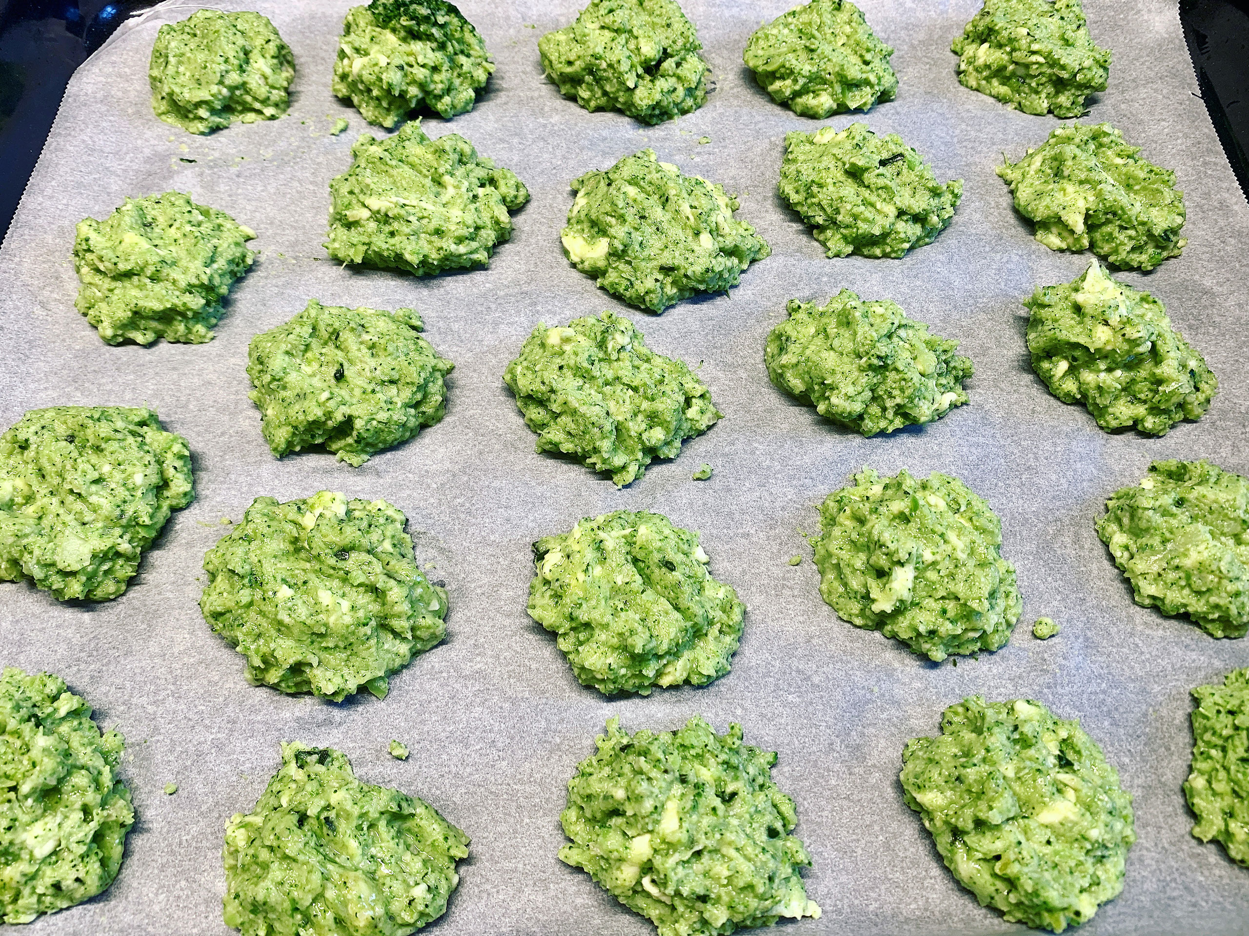 Broccoli and mozzarella patties – image 2