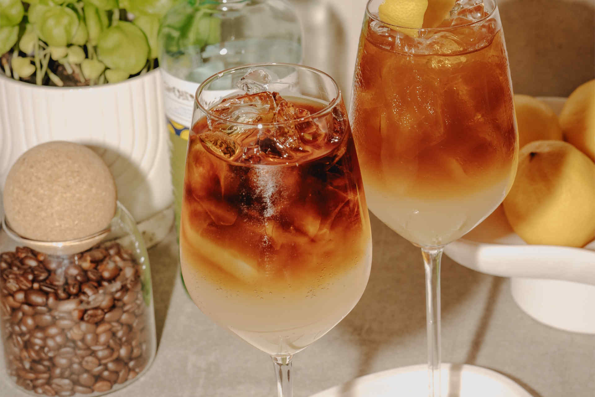 Caffeine kisses the Amalfi Coast: Coffee Limoncello Tonic