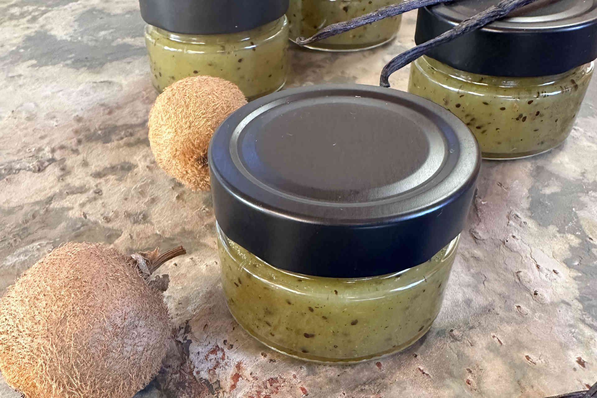 Fruchtig-exotischer Genuss: Kiwi-Marmelade mit Birnen und Vanille – Bild 2