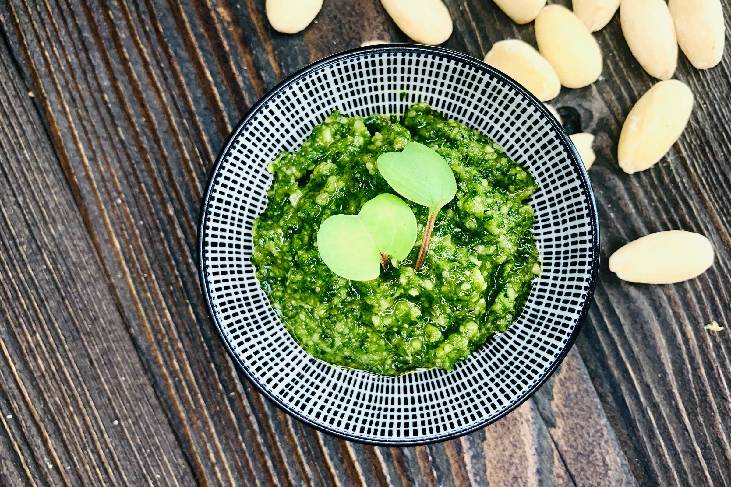 Karottengrünpesto